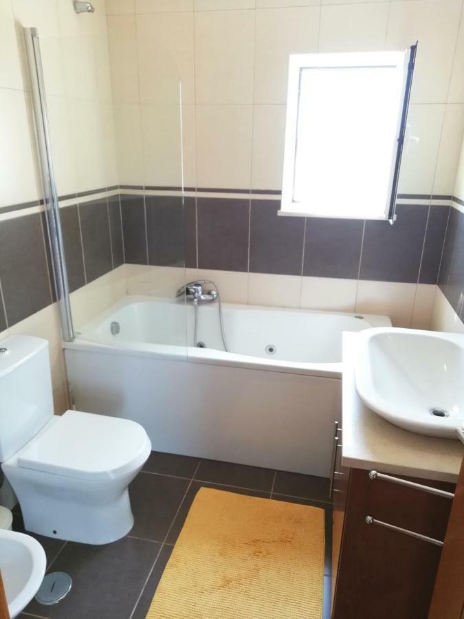 Casa Luminosa Hotel Carrapateira Bagian luar foto